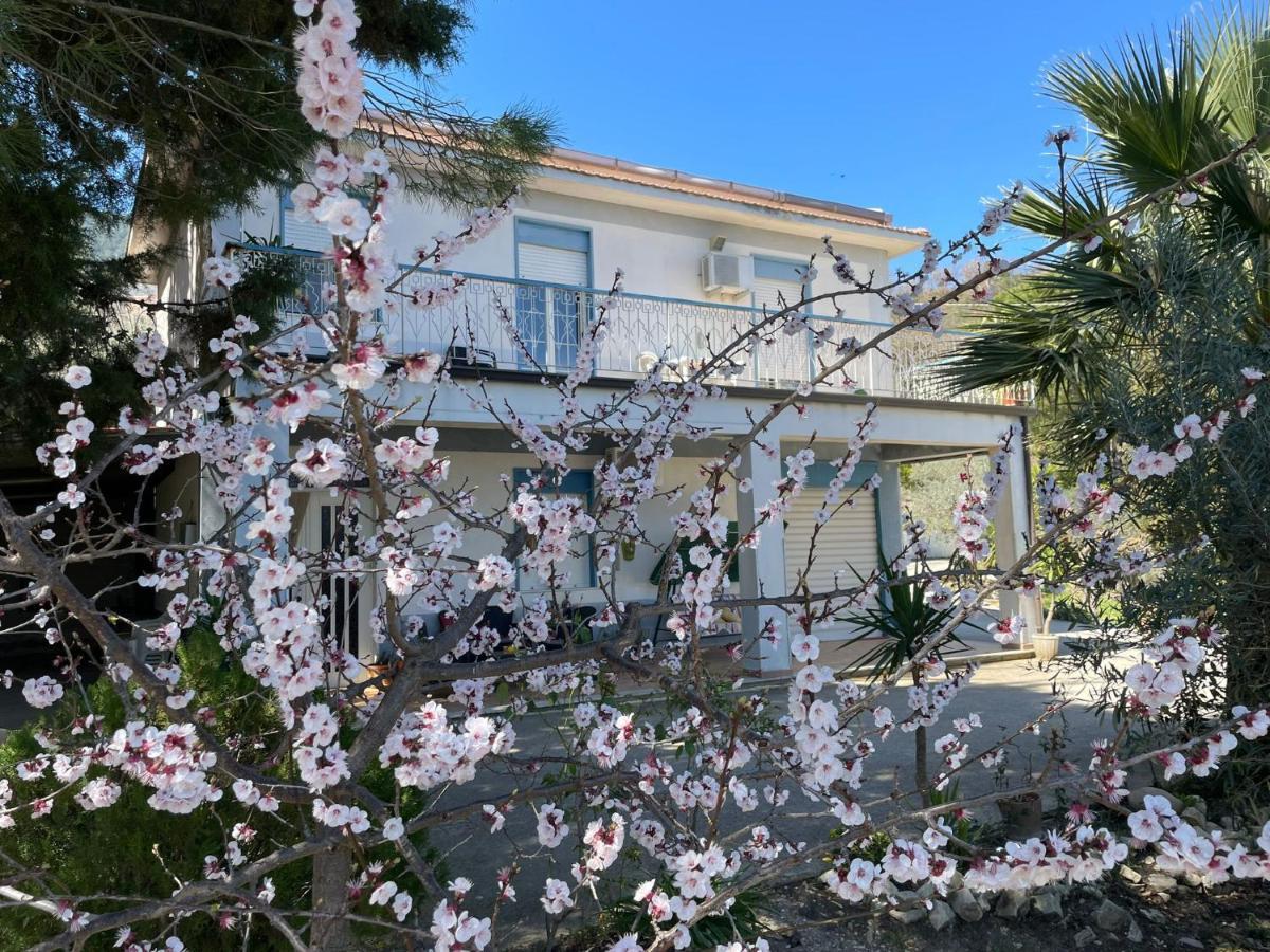 Valateddi Villa Cammarata Exterior photo